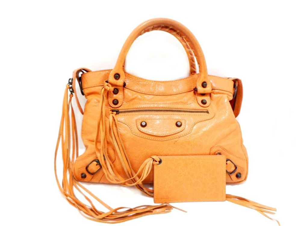 Balenciaga town shoulder bag calfskin pink Beige Cream